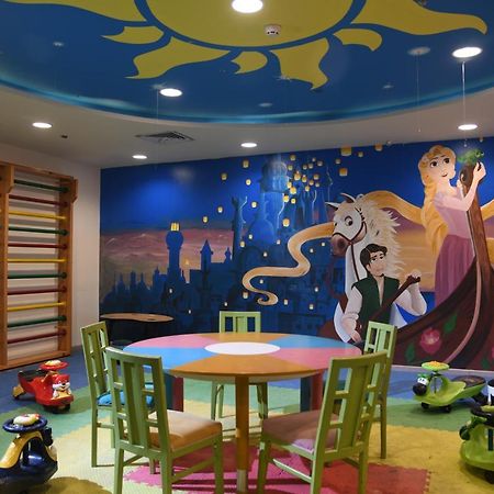 Tolip El Forsan Hotel Iszmáilija Kültér fotó The Tangled-themed playroom at the Children's Hospital of Philadelphia