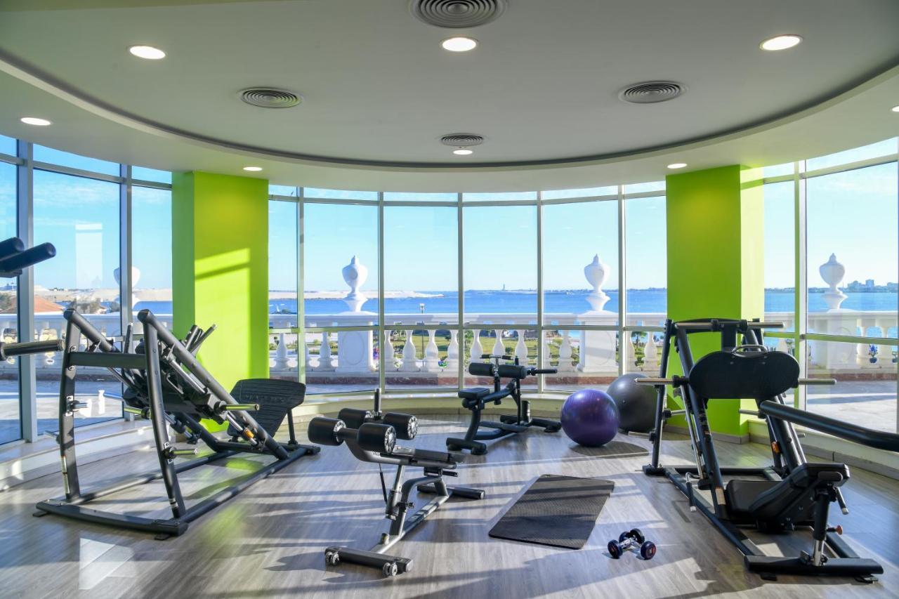 Tolip El Forsan Hotel Iszmáilija Kültér fotó The gym at the hotel