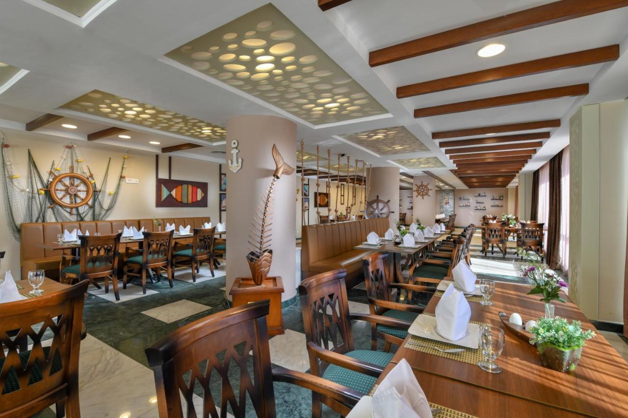 Tolip El Forsan Hotel Iszmáilija Kültér fotó The restaurant