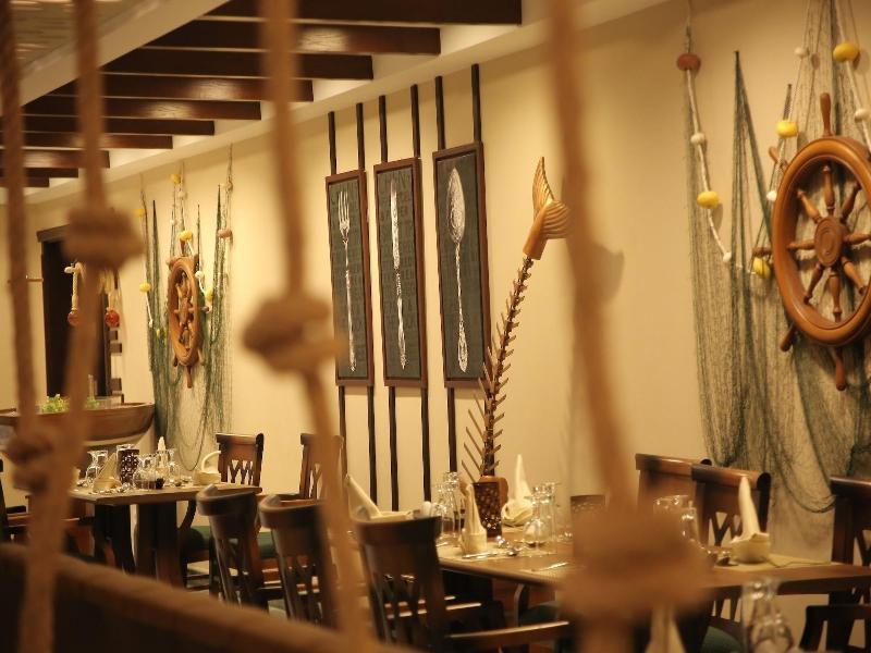 Tolip El Forsan Hotel Iszmáilija Kültér fotó Interior of the restaurant