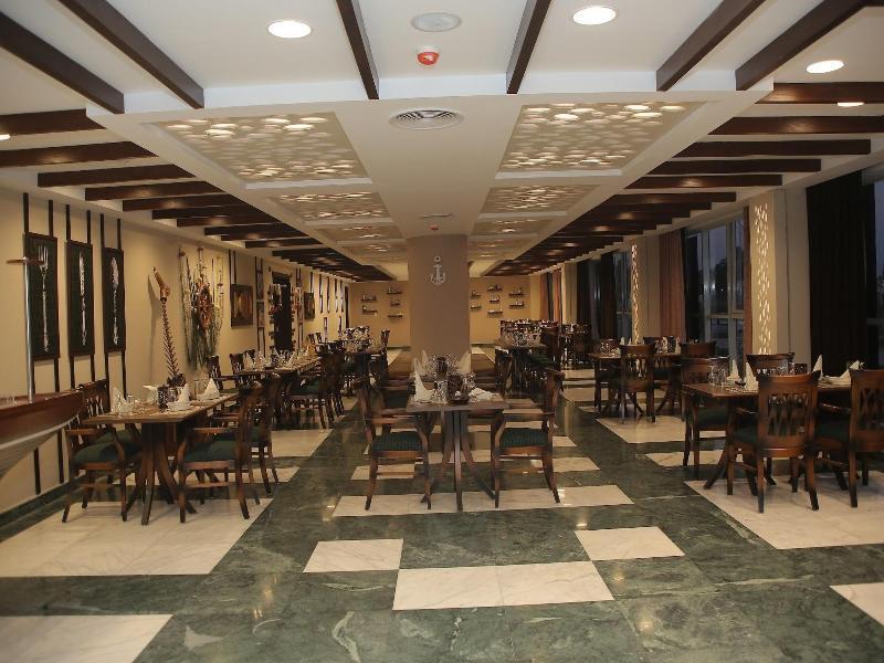 Tolip El Forsan Hotel Iszmáilija Kültér fotó The restaurant